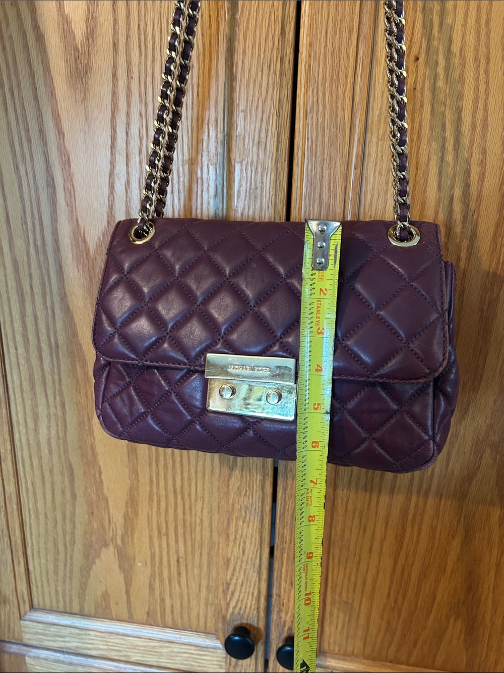 Michael Kors Quilted Crossbody Bag in Deep Wine with Gold Hardware - Picture 5 of 9
